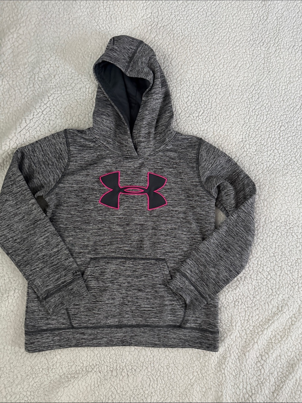 Under Armor Women’s Hoodie Gray with Logo on the Front Sweatshirt, Size Small.